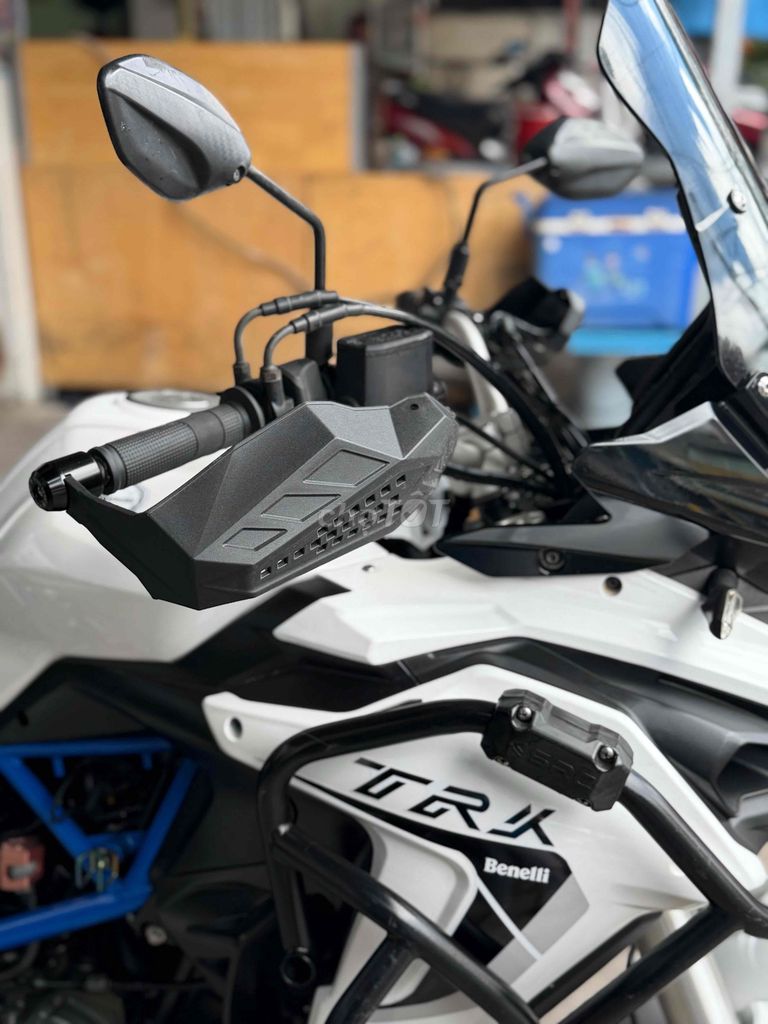 Benelli TRK 2018 - ảnh 5