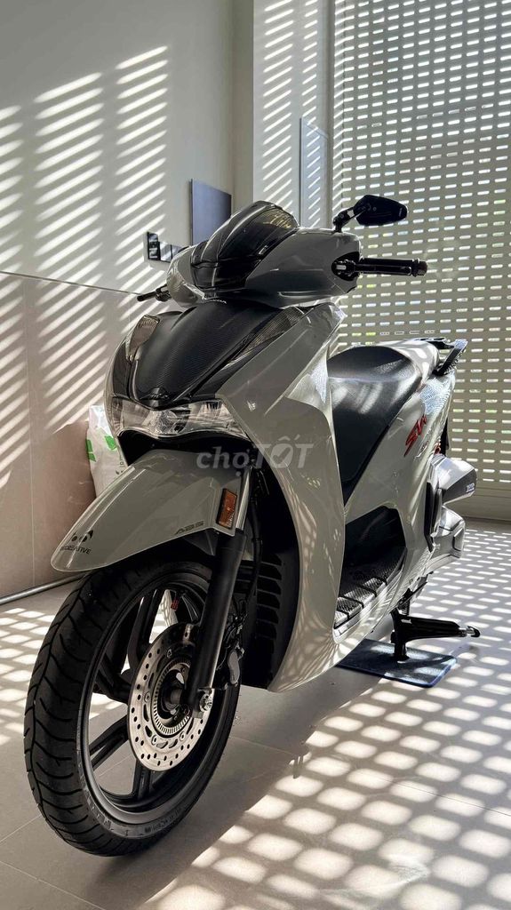 Honda SH 2021 - ảnh 1