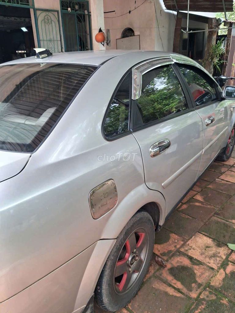 Chevrolet 2009 - ảnh 2