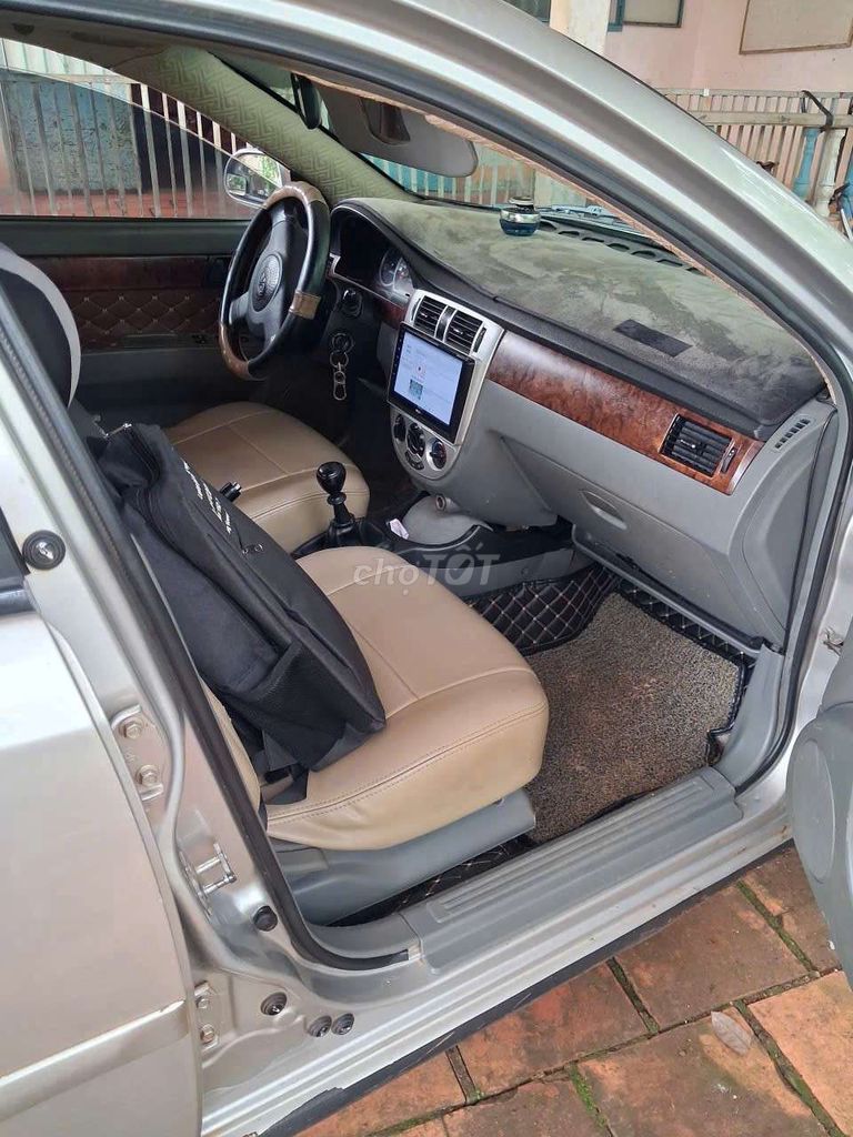 Chevrolet 2009 - ảnh 4