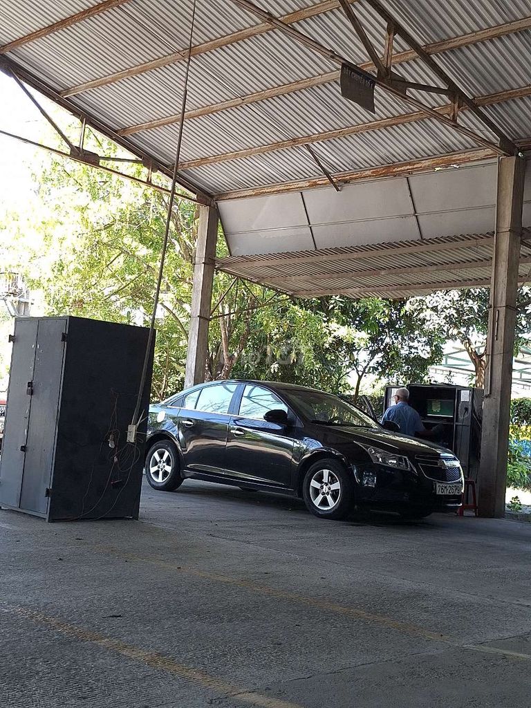 Chevrolet Cruze 2010 - ảnh 4