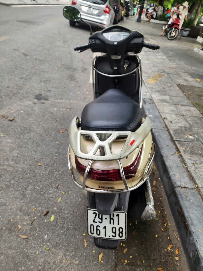 Honda Lead 2011 - ảnh 1