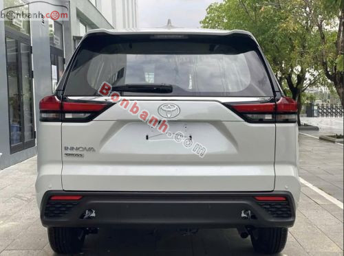 Toyota Innova Cross 2.0V CVT 2026 - ảnh 5