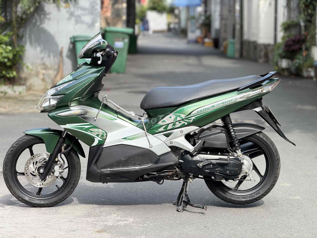 Honda 2010 - ảnh 4