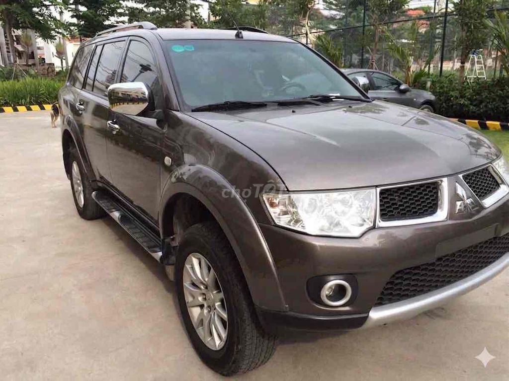 Mitsubishi Pajero Sport 2013 - ảnh 1