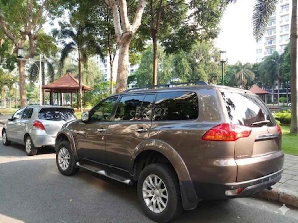 Mitsubishi Pajero Sport 2013 - ảnh 2