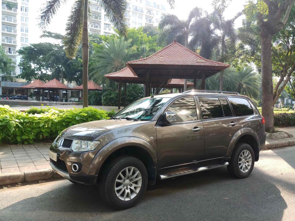 Mitsubishi Pajero Sport 2013 - ảnh 3