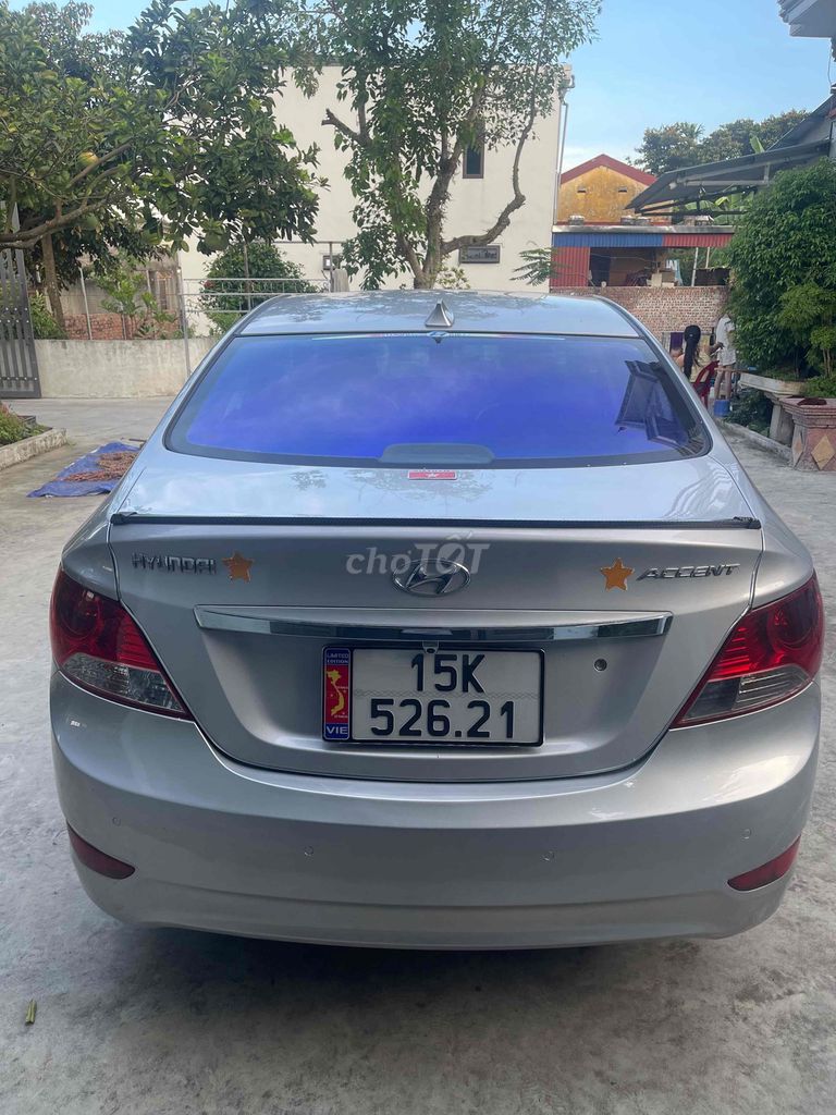 Hyundai Accent - ảnh 3