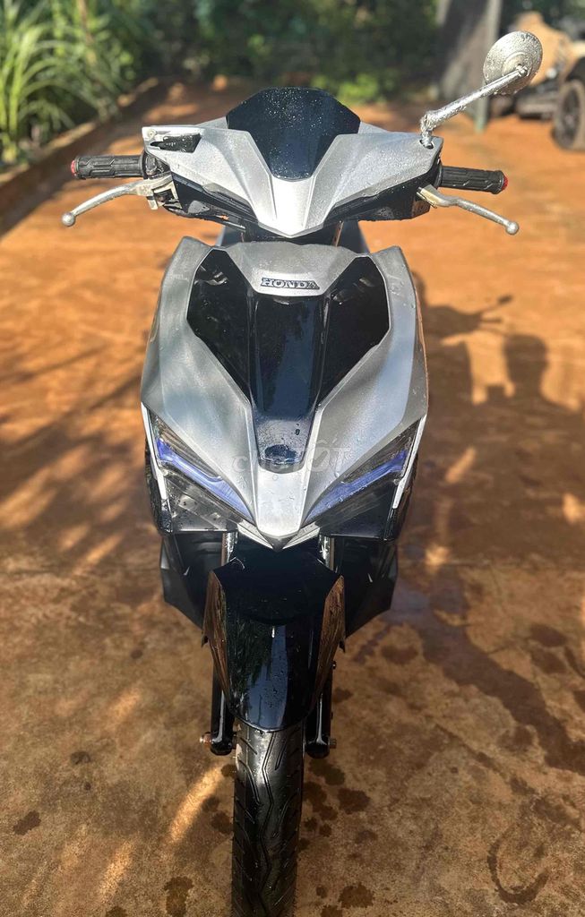 Honda Air Blade 2018 - ảnh 1