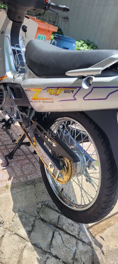 Suzuki x 2000 - ảnh 2