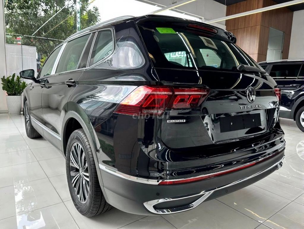 Volkswagen Tiguan Allspace 2025 - ảnh 4