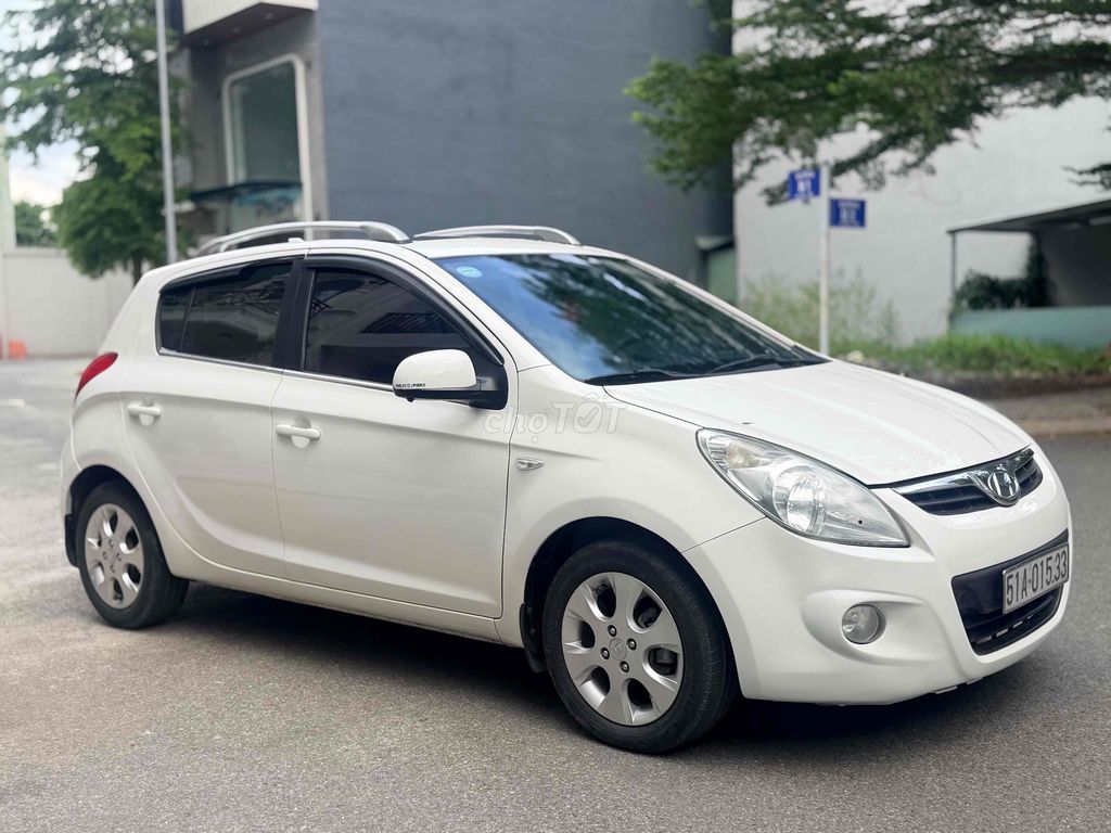 Hyundai i20 2010 - ảnh 1