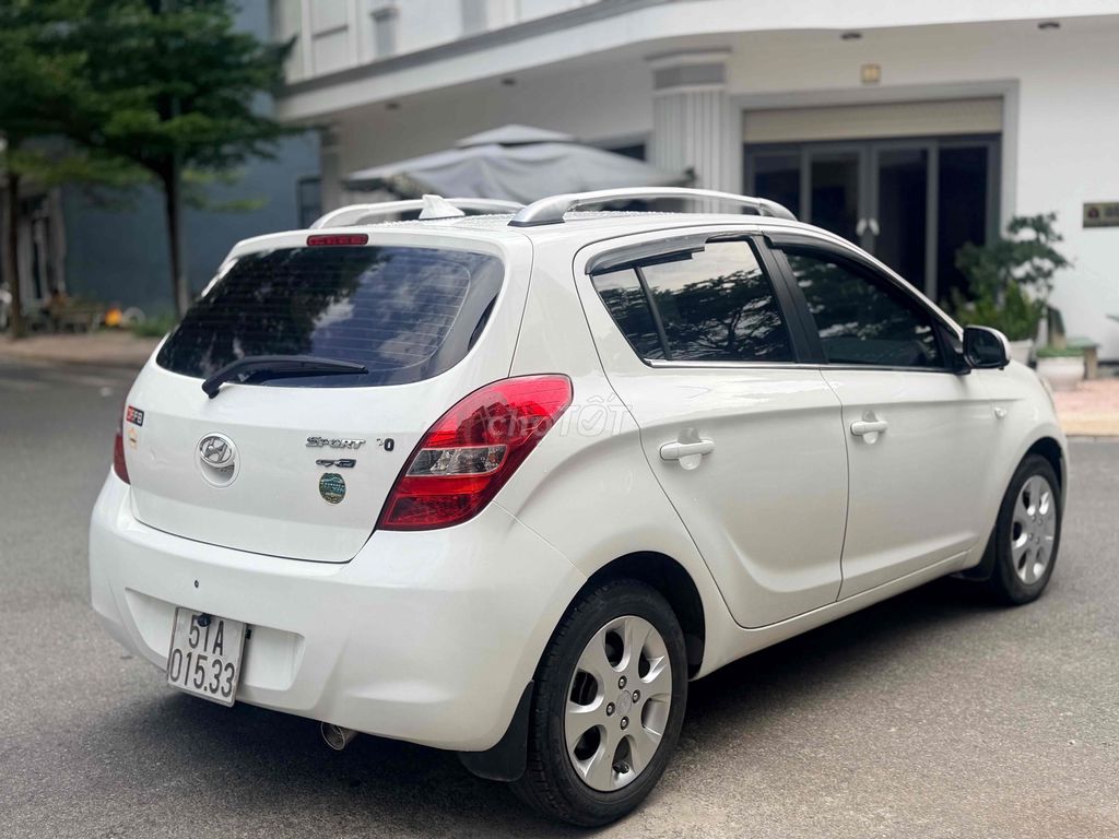 Hyundai i20 2010 - ảnh 5