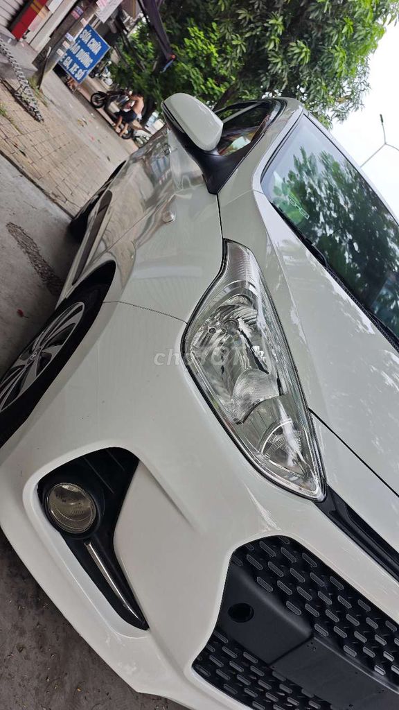 Hyundai i10 2017 - ảnh 2