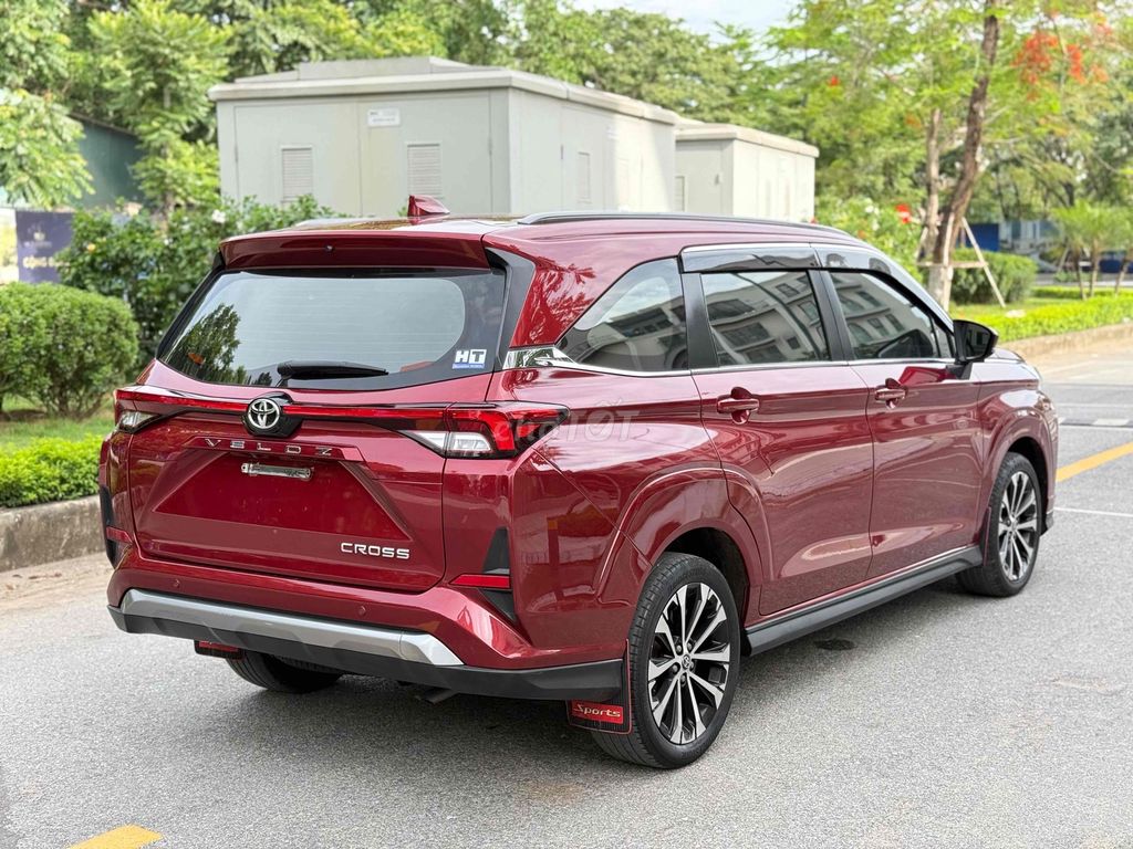 Toyota Veloz Cross 2022 - ảnh 3