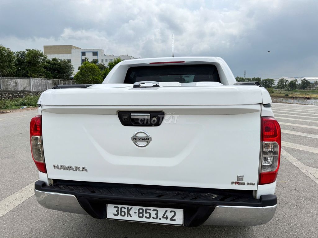Nissan Navara 2017 - ảnh 1
