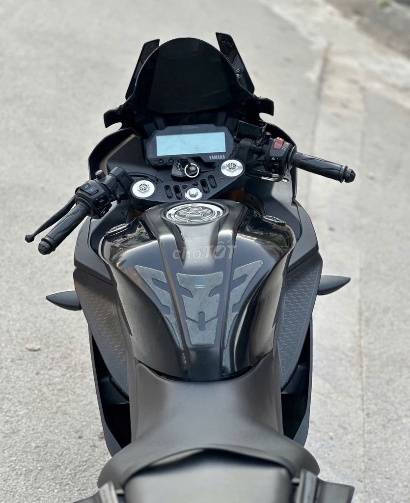 Yamaha R 2023 - ảnh 4