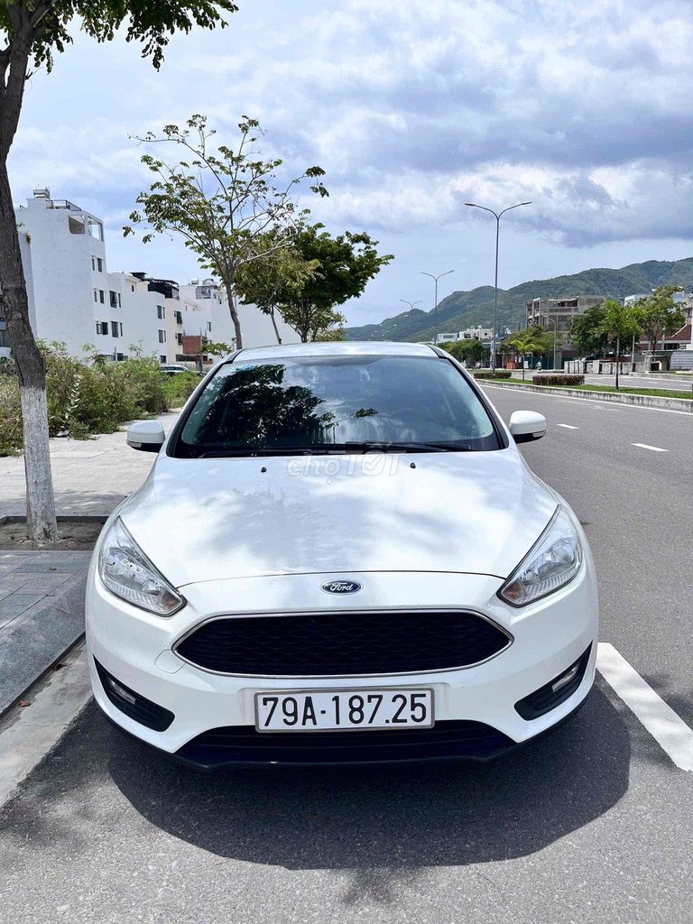 Ford Focus 2018 - ảnh 1