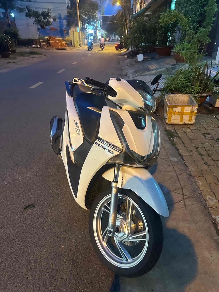 Honda SH 2017 - ảnh 2