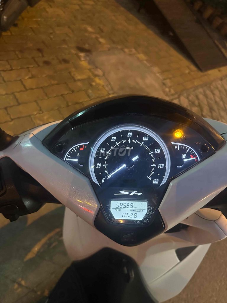Honda SH 2017 - ảnh 3