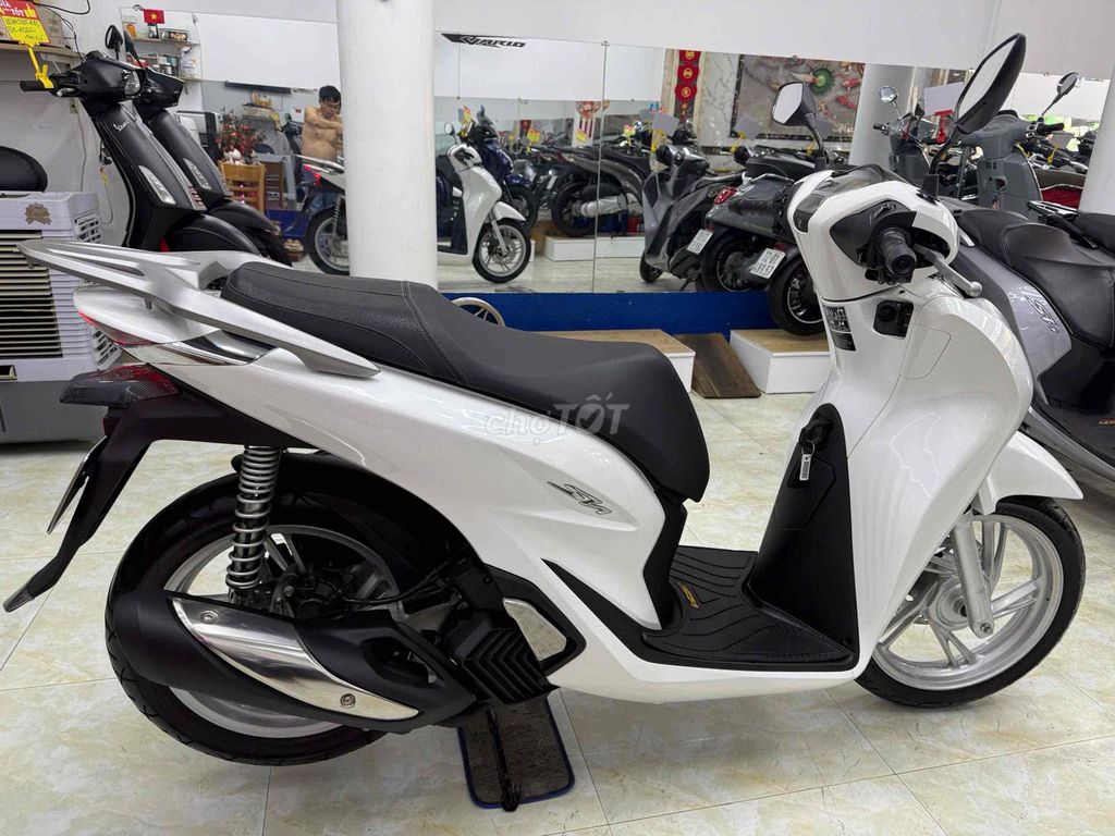 Honda SH 2024 - ảnh 4