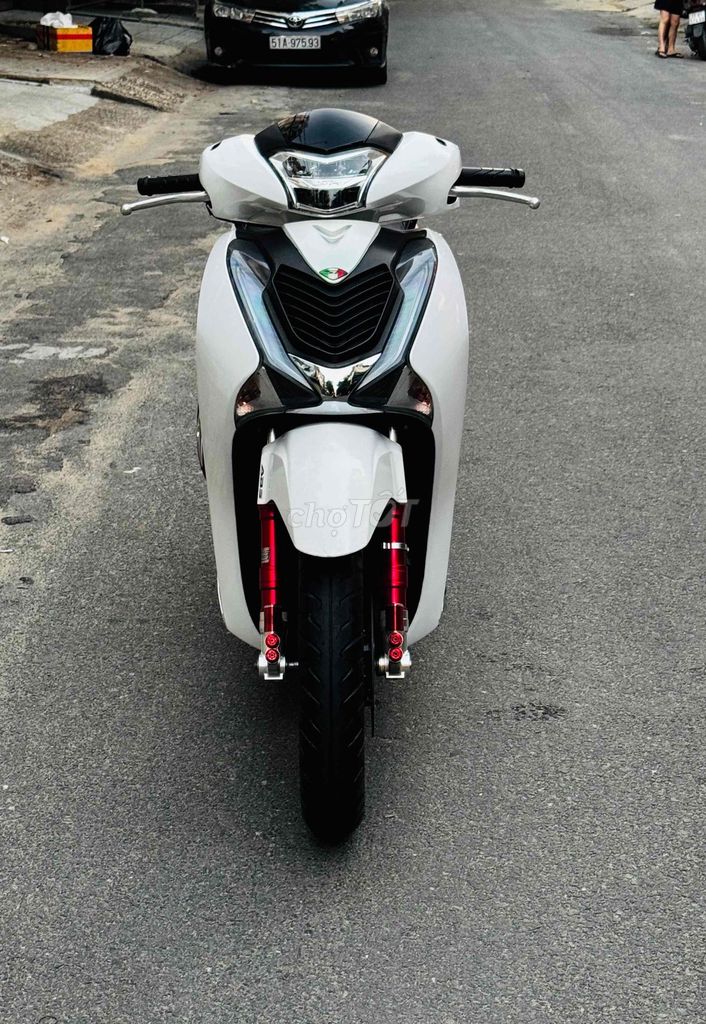 Honda SH 2019 - ảnh 1