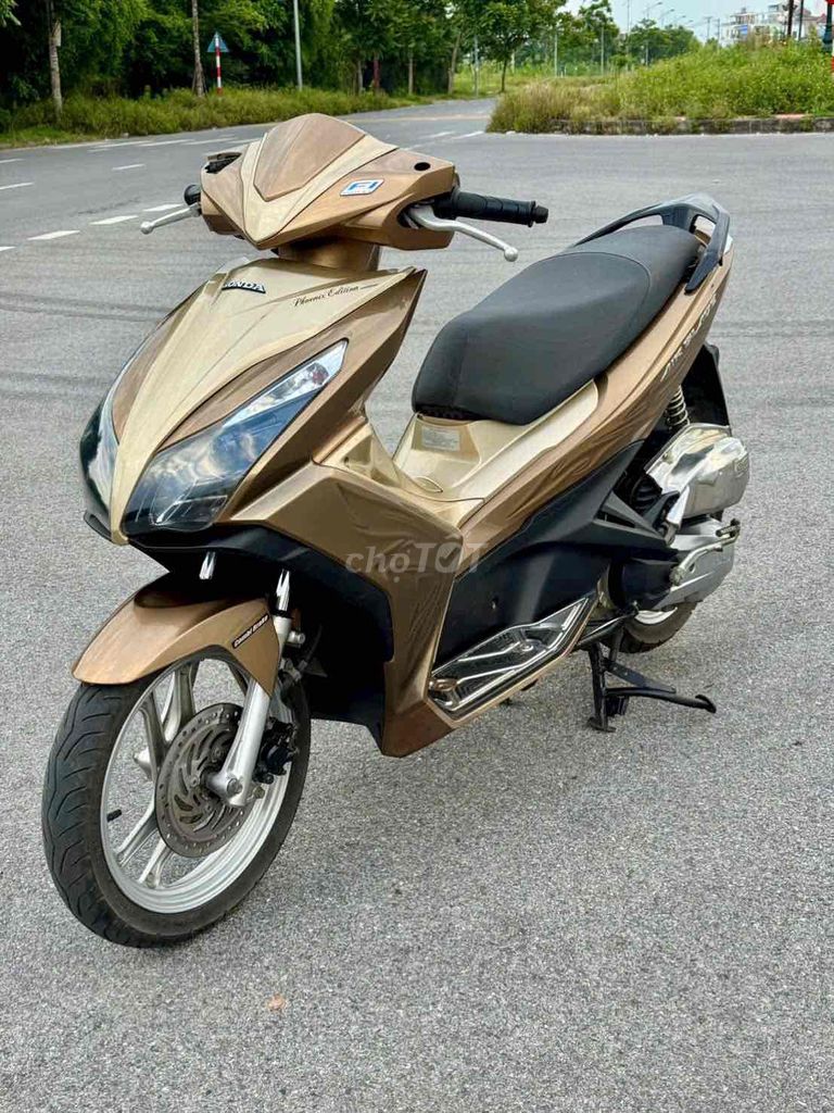 Honda Air Blade 2015 - ảnh 3