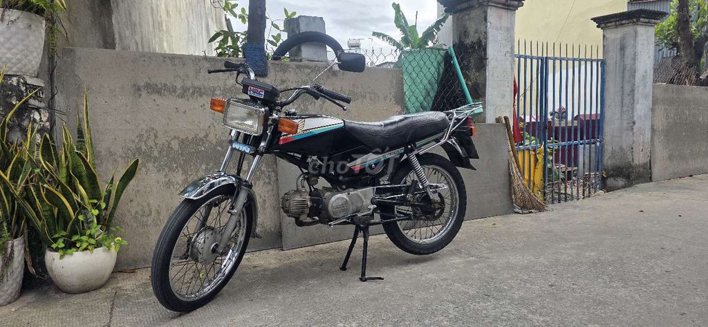 Honda Win 1997 - ảnh 1
