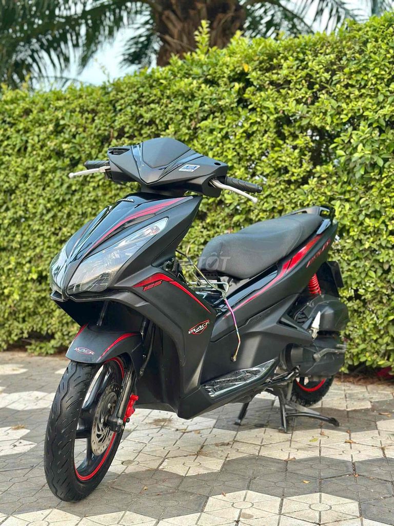 Honda Air Blade 2015 - ảnh 1
