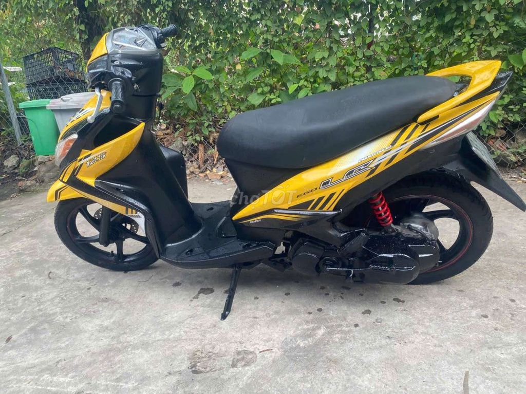 Yamaha Luvias 2026 - ảnh 1