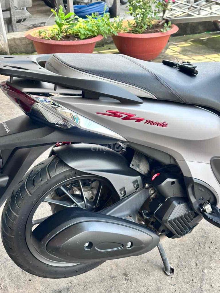 Honda SH Mode 2025 - ảnh 3