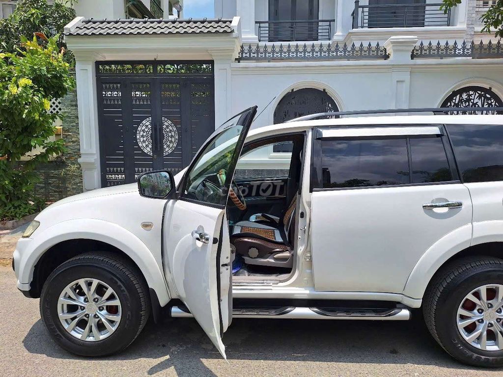 Mitsubishi Pajero Sport 2016 - ảnh 1