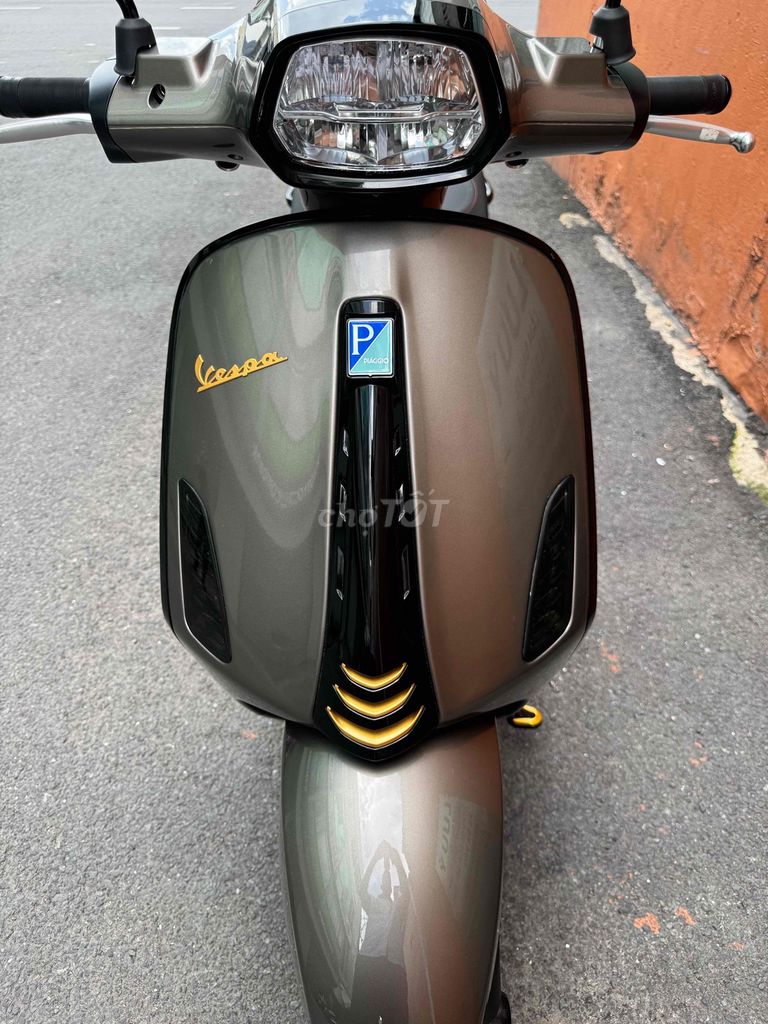 Piaggio Vespa 2025 - ảnh 4