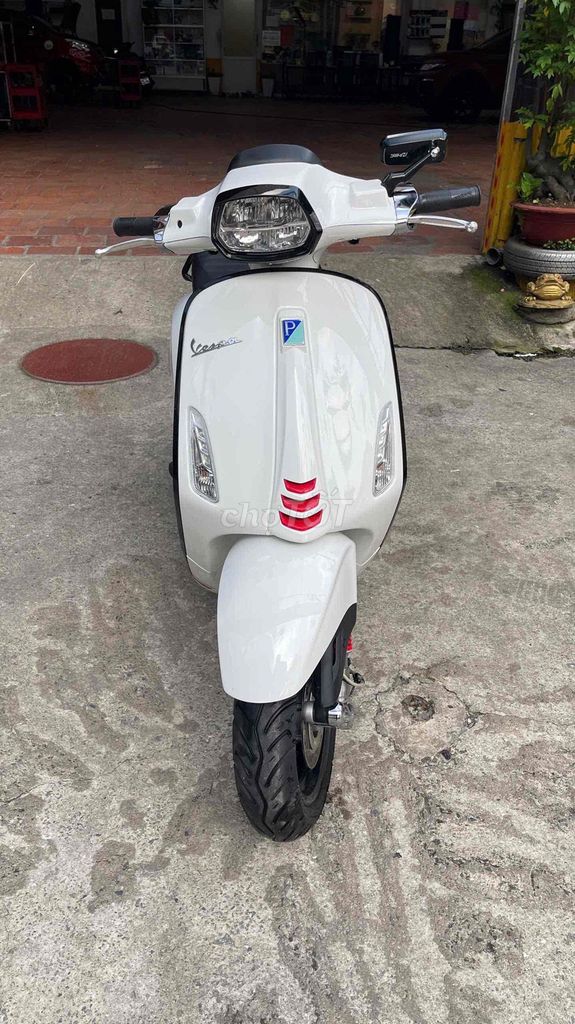 Piaggio 2024 - ảnh 1
