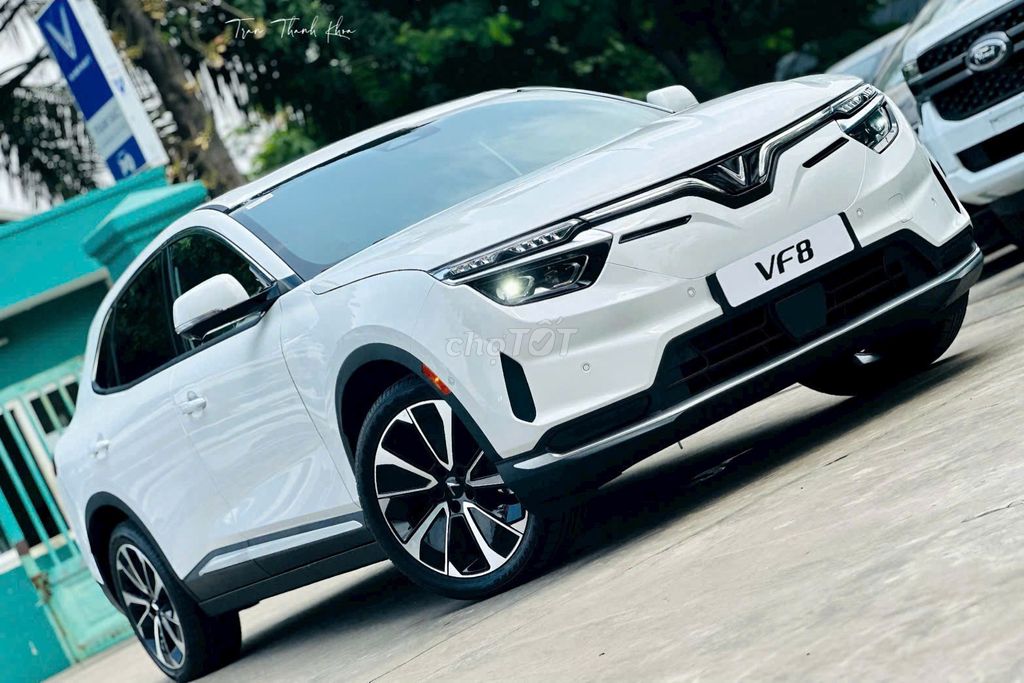VinFast VF8 2026 - ảnh 2