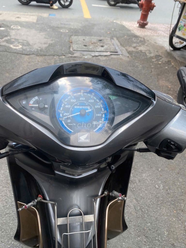 Honda Future 2012 - ảnh 2