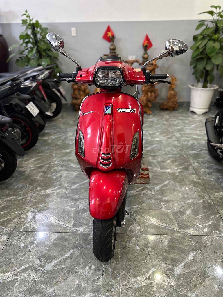 Piaggio Primavera 2022 - ảnh 1