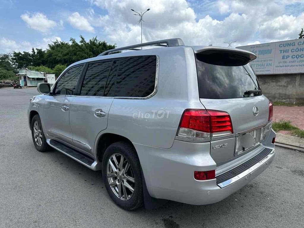 Lexus LX 570 2008 - ảnh 5