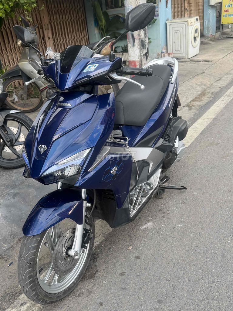 Honda Air Blade 2017 - ảnh 1