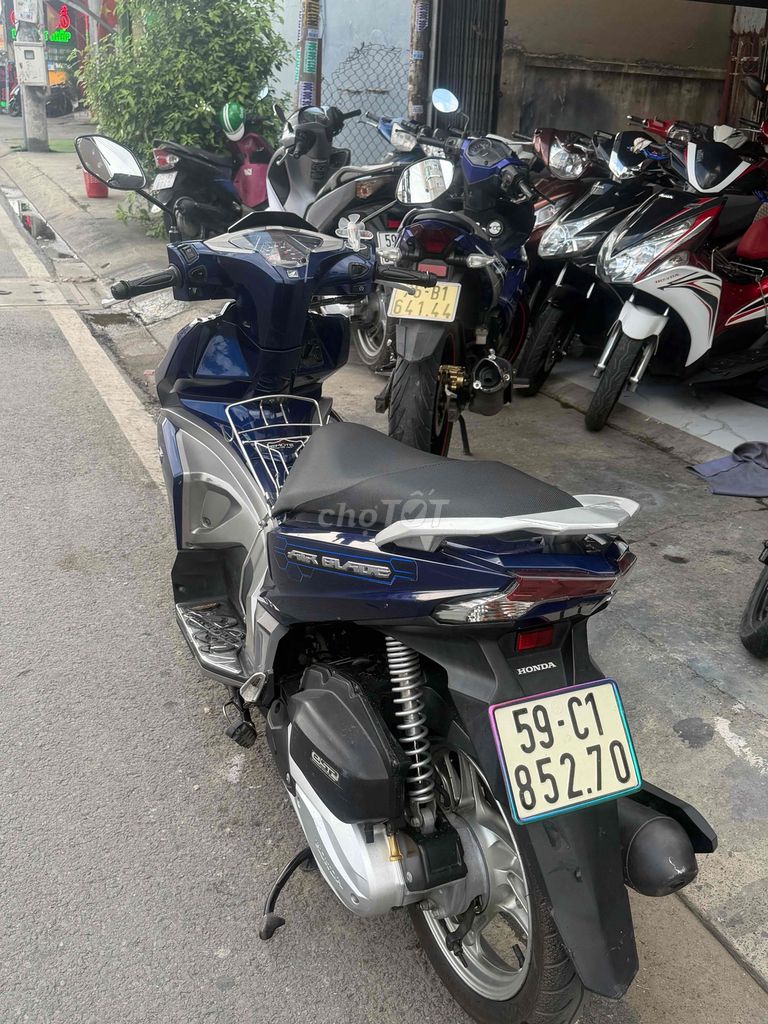 Honda Air Blade 2017 - ảnh 2