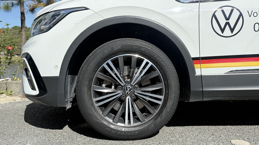 Volkswagen Tiguan 2022 - ảnh 5