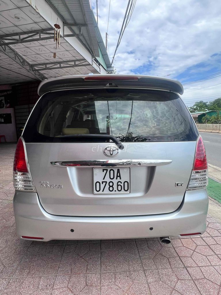 Toyota Innova G - ảnh 4