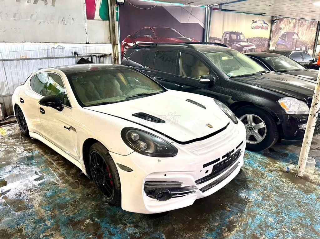 Porsche Panamera 2010 - ảnh 1
