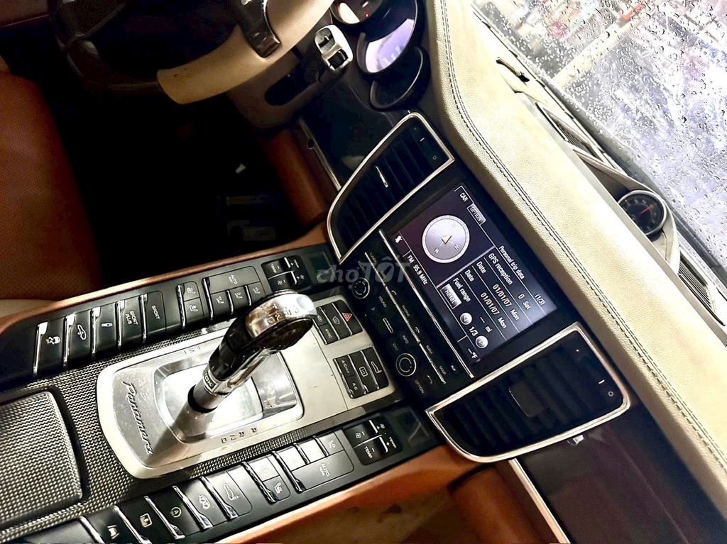 Porsche Panamera 2010 - ảnh 2