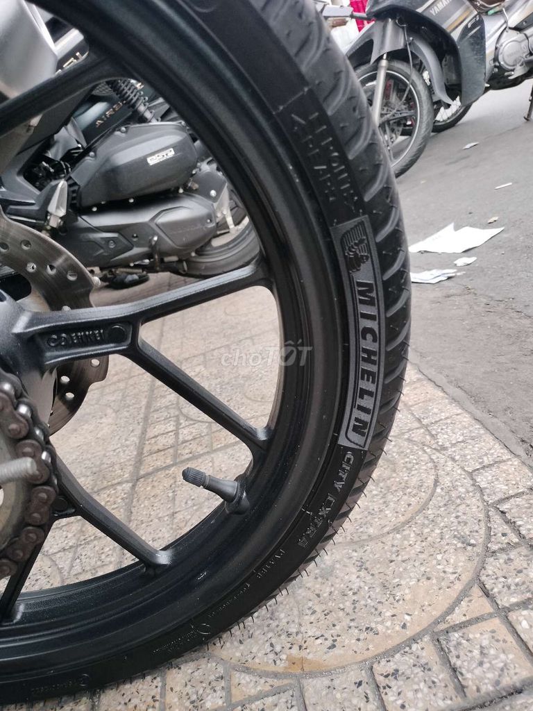 Suzuki 2022 - ảnh 4