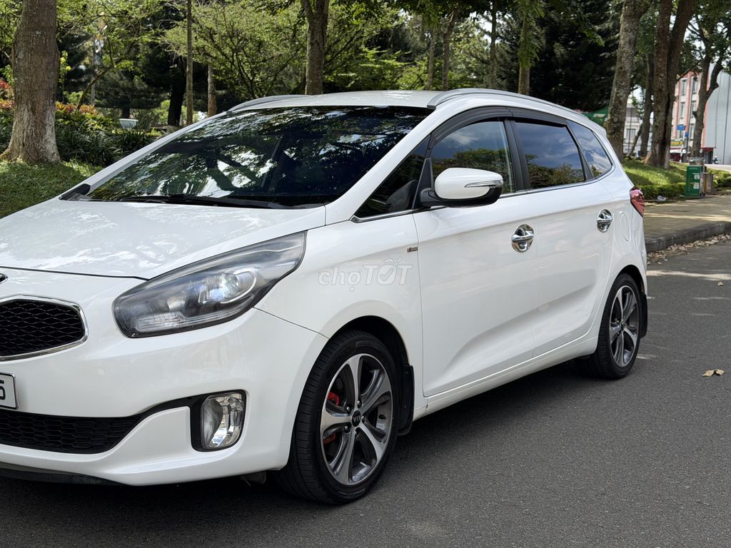 Kia Rondo 2016 - ảnh 4