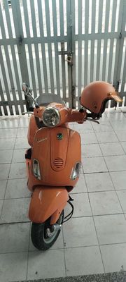 Piaggio Vespa 2018 - ảnh 1