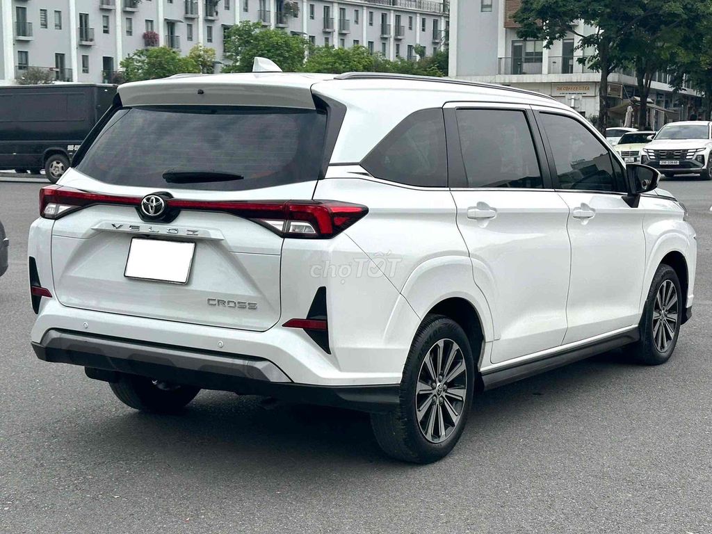 Toyota Veloz Cross 2022 - ảnh 3
