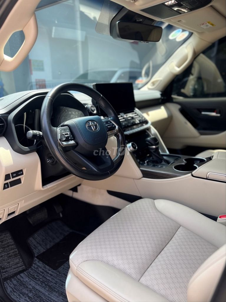 Toyota Land Cruiser 2022 - ảnh 5