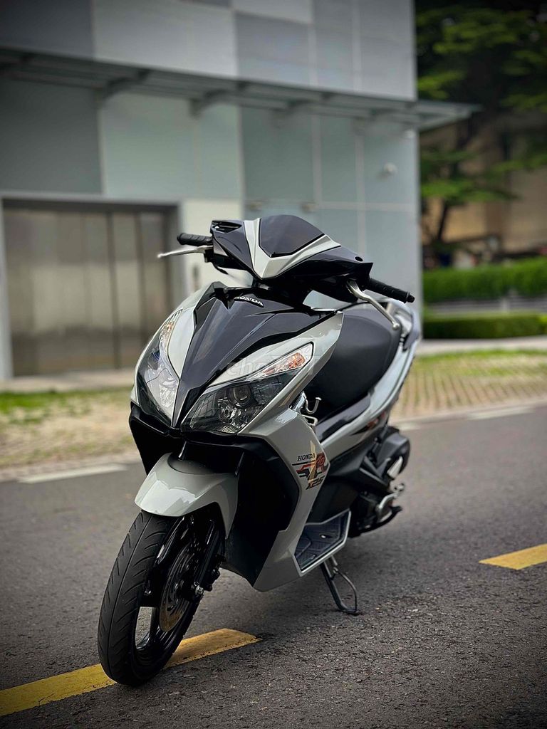 Honda Air Blade 2014 - ảnh 1